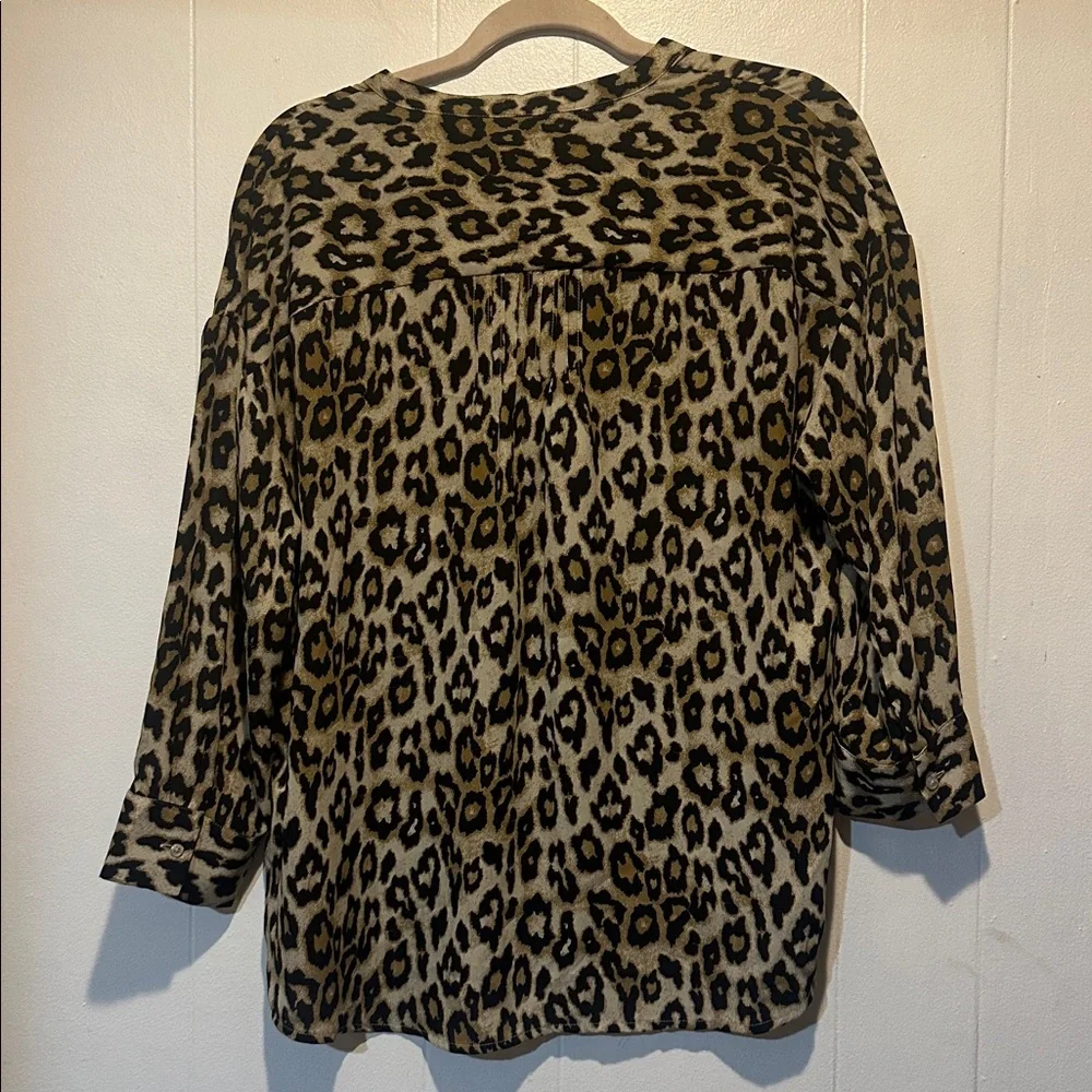 Banana Republic dressy 23”pit